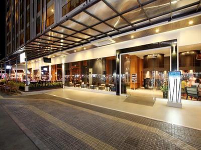 Ashlee HUB Hotel