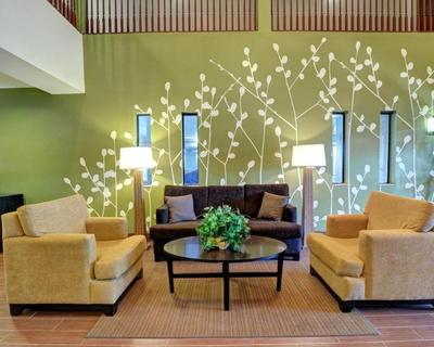 Sleep Inn & Suites Virginia Horse Center
