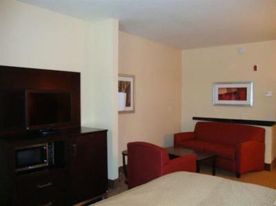 Fairfield Inn & Suites Gainesville