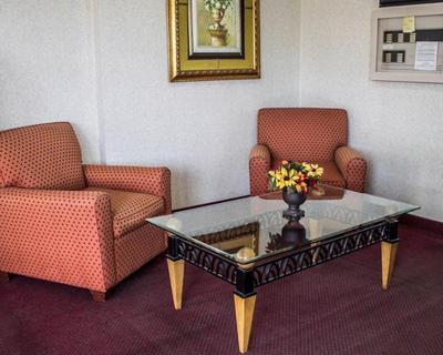 Econo Lodge Wooster Area