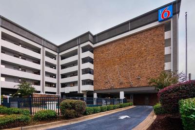 Days Inn Columbus Downtown Near Fort Benning