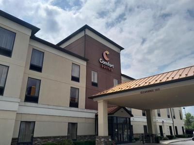 Comfort Suites Altoona Area