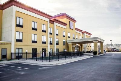 Comfort Suites Clayton - Garner