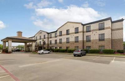 Comfort Suites Marshall