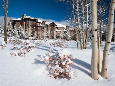 Bachelor Gulch Village