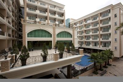 LK Miracle Suite Pattaya