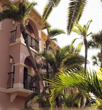 Tahitian Inn & Spa