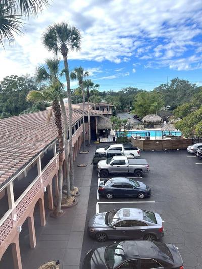 Tahitian Inn & Spa
