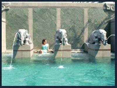 Majestic Suites