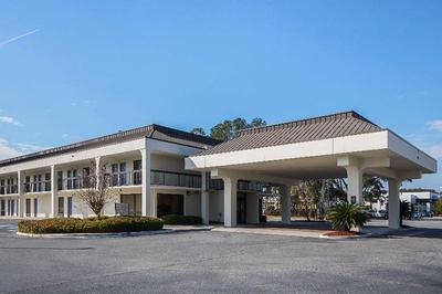 Motel 6 Savannah Midtown