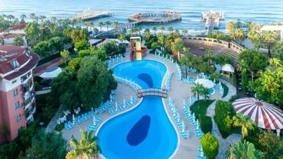 Palmeras Beach Hotel