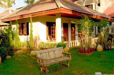Tropica Bungalow Hotel