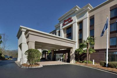 Hampton Inn & Suites Clinton I-26