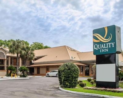 Quality Inn near Manatee Springs State Park