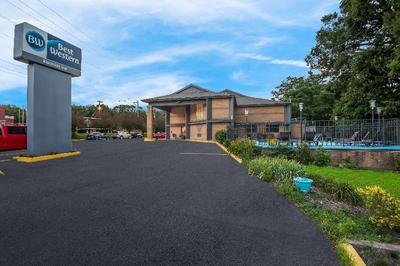 Best Western Riverside Inn