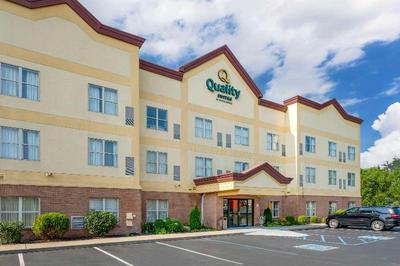Quality Suites