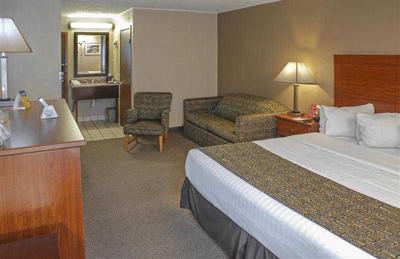 Quality Inn Austintown-Youngstown West