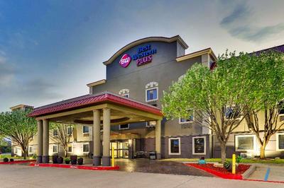 Best Western Plus University Inn & Suites