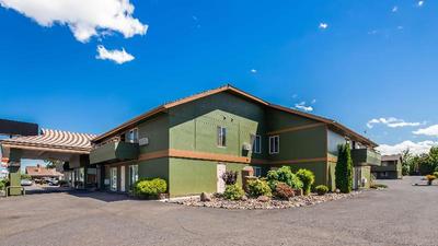 Best Western Rivertree Inn