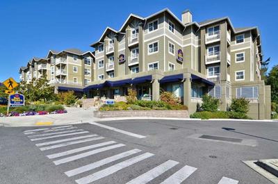 Bainbridge Island Suites