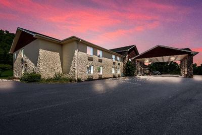SureStay Plus Hotel by Best Western Berkeley Sprin