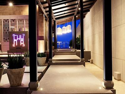 The Quarter Hualampong (formerly Prime Hotel)