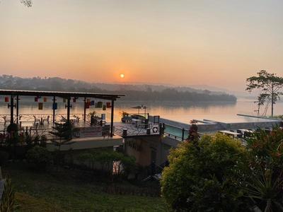 Chiangkhon Teak Garden Riverfront Hotel