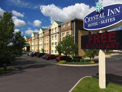Crystal Inn Hotel & Suites Midvalley