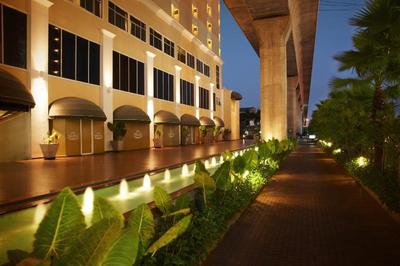 Nasa Bangkok Hotel