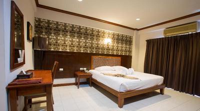 Inn House