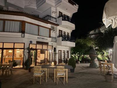 Naturella Hotel