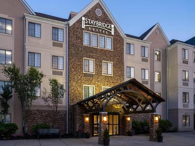 Staybridge Suites Burlington Boston