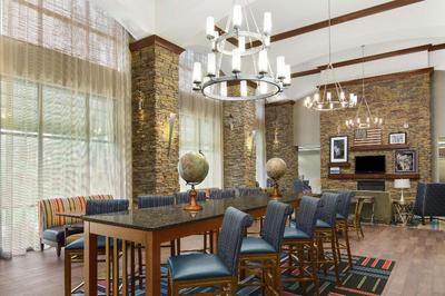 Hampton Inn Columbus South Fort Moore