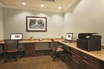 Embassy Suites Savannah