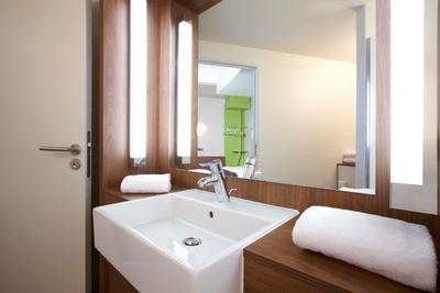 Moxy Amiens