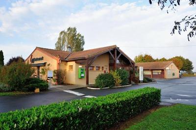 Kyriad Niort - La Creche