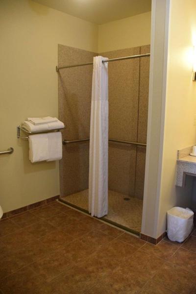Best Western Dothan Inn & Suites
