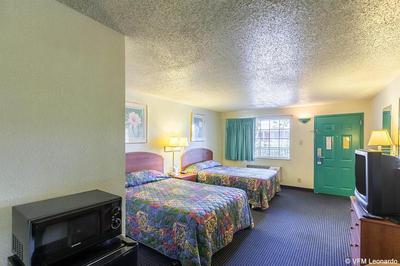 Rodeway Inn near Ft. Sam Houston