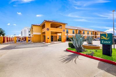 Quality Inn