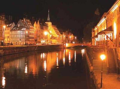Hotel Le Grillon