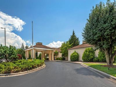 Quality Inn West of Asheville Canton Area