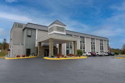 Quality Inn & Suites- Lexington