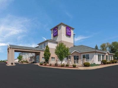 Sleep Inn & Suites - Port Clinton, OH
