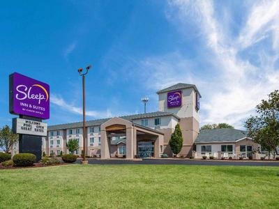Sleep Inn & Suites - Port Clinton, OH
