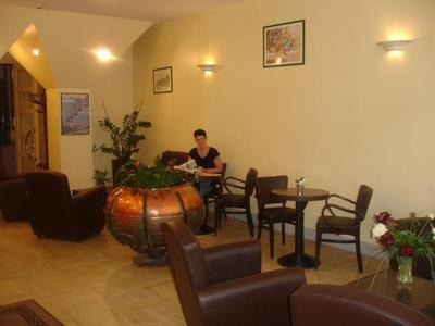 Brit Hotel Suisse et Bordeaux - Centre Gare