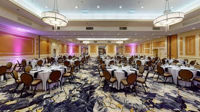 Doubletree By Hilton Boston North Shore