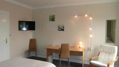 Sure Hotel by Best Western Port Jerome - Le Havre