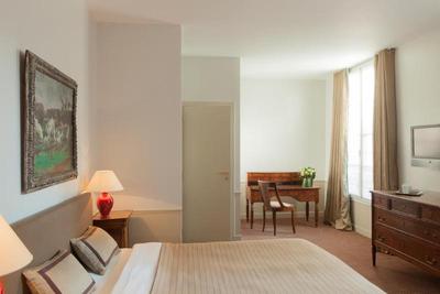 Hotel Dorsay