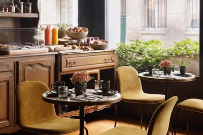 NEW HOTEL REPUBLIQUE