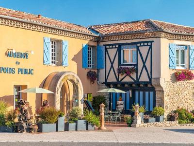 Auberge Du Poids Public